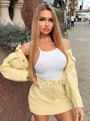 Лера — Нефтекумск